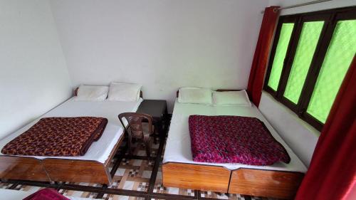 Guptkashi Hotel | River view Resort & Restaurant