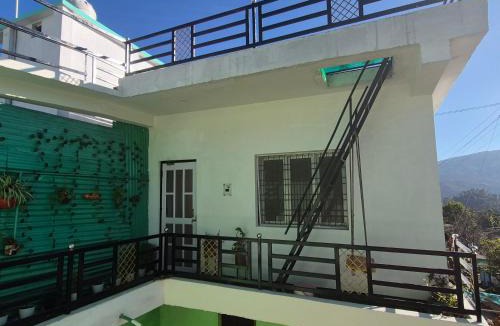 Almora House | Roaming Rovers - Pet-Friendly & Peaceful Homestay in Almora
