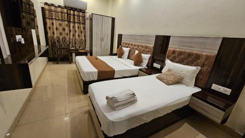 Delhi Cantonment Bed & Breakfast | Ronak by Golden Tower