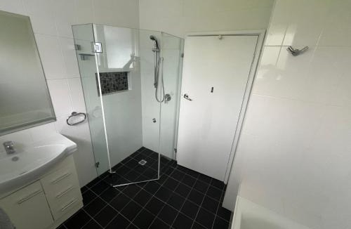 Carlingford House | Room 62