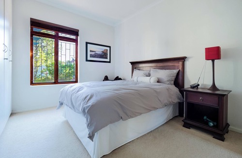 New Delhi Hotel | Roomshala 111 Cosy Nook