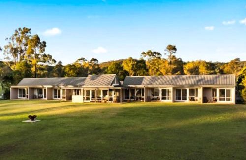 Lovedale House | Rothbury Downs