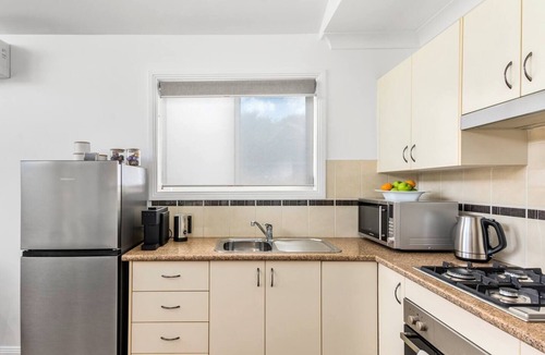 Bellambi Cottage | Rothery Escape A Cosy Coastal Cottage