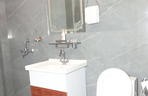 Puranpur Hotel | Royal Chuka Farm Stay