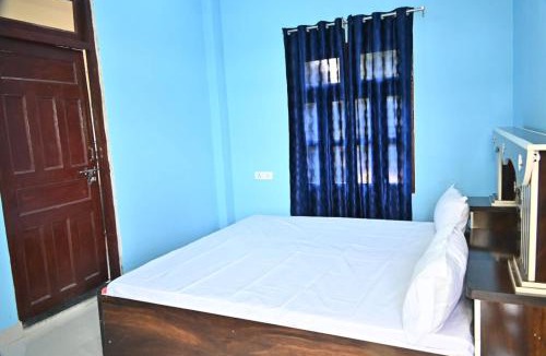 Bilgram Bed & Breakfast | Royal hotel