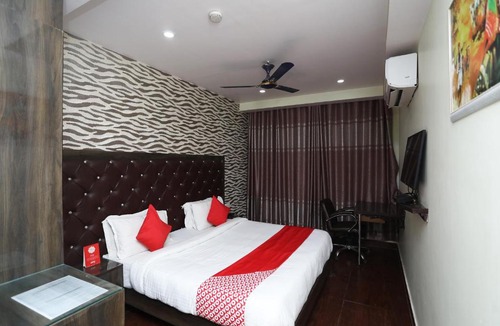 Sector-12A Hotel | Royal O Hotel