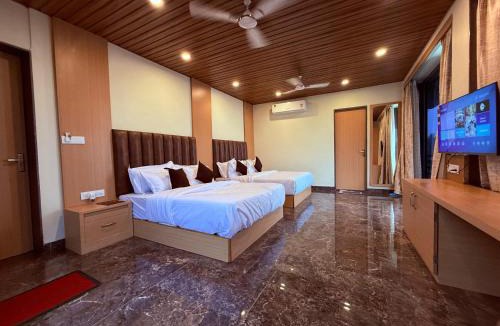 Mount Abu Hotel | Royal park hotel & Swimming pool