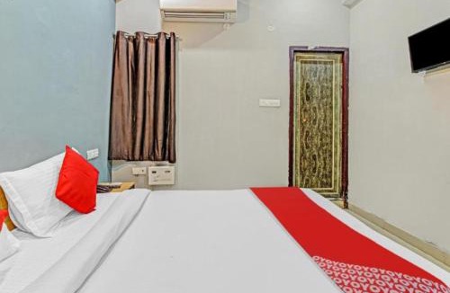Chinhat Hotel | RROOMS Hotel Orphic Inn