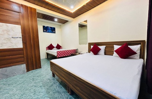 Gobind Dham Hotel | Rudra Home Stay