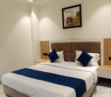 Varanasi Hotel | Rudram Inn