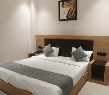 Varanasi Hotel | Rudram Inn