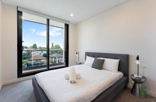Ryde Apartment | Ryde Bright Cozy 2B2B Apartment