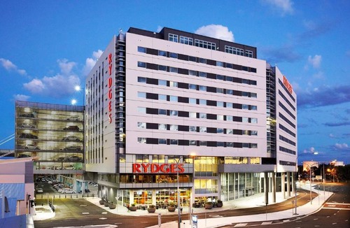 Mascot Hotel | Rydges Sydney Airport Hotel