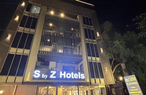 Sector 51 Hotel | S by Z Hotels, Baani Square