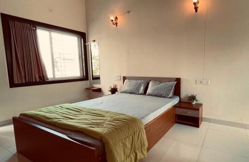 Wai Hotel | S J Agro Tourism