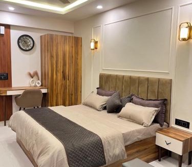 Gopalbari Apartment | Saanjh 1212 Appartment with City View Balcony