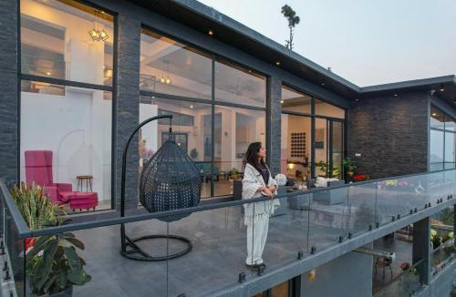 Tehri Villa | SaffronStays Mountains & Martini Villa, Tehri