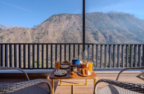 Banjar Villa | SaffronStays The Tirthan House - Terrace View