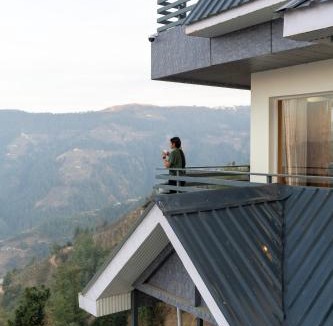 Shimla Villa | SaffronStays Whispering Alps 3BHK