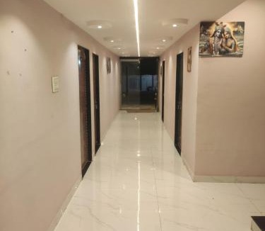 Kallam Hotel | Sahyadri Lodge Yermala