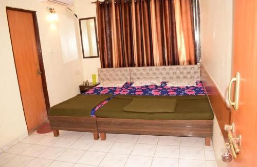Shirdi Hotel | SAIRATNA HOTEL only 1 minute distance from sai temple