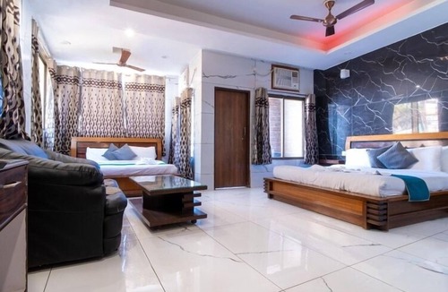 Dhunar Gaon Hotel | Sakar Chankya Resort