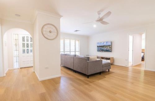 Salamander Bay House | Salamander Sanctuary, 204 Salamander Way - pool, pets, linen, aircon, Wi-Fi