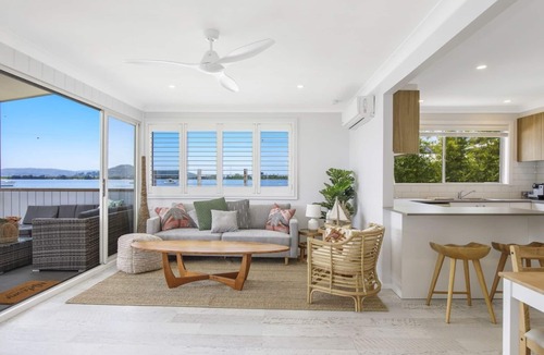 Woy Woy Bay House | SAM'S SHACK WATERFRONT WOY WOY BAY