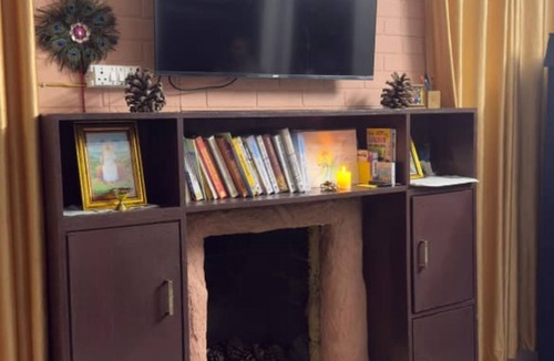 Naina Range Villa | Samarpan Meditative Stay