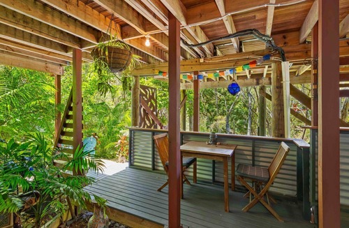 Dunbogan House | Sandalwood - 2 bedroom holiday home nestled amongst the treetops