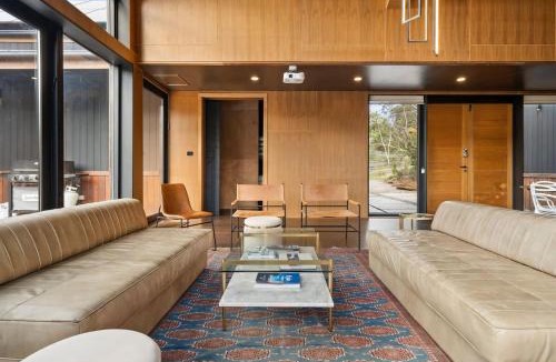 Wentworth Falls House | Sandbox House - An Architectural Mountain Retreat