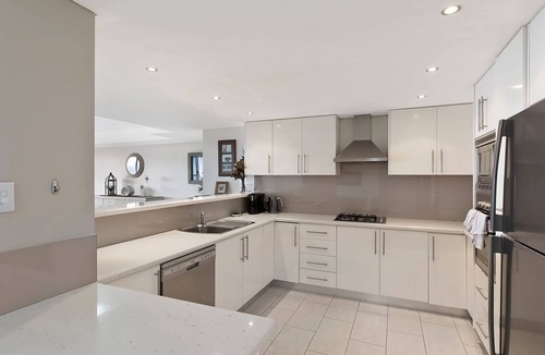 The Entrance Apartment | Sandy Cove Apartment The Entrance 48a