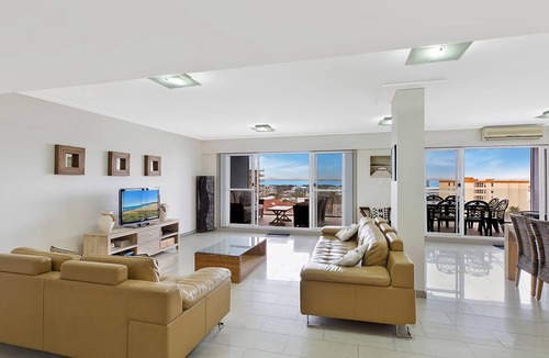 The Entrance Apartment | Sandy Cove Apartment The Entrance 48a