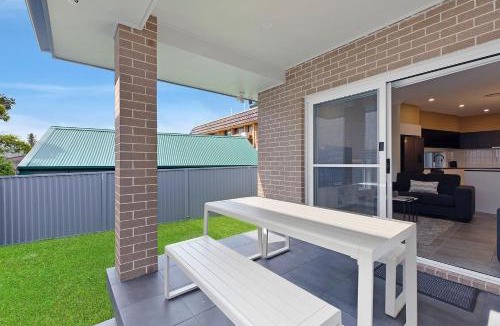 The Entrance House | Sandy Feet Retreat