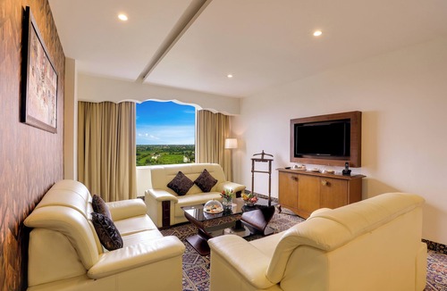 Agra Hotel | Saura Hotel, Agra – A Club Mahindra Associate