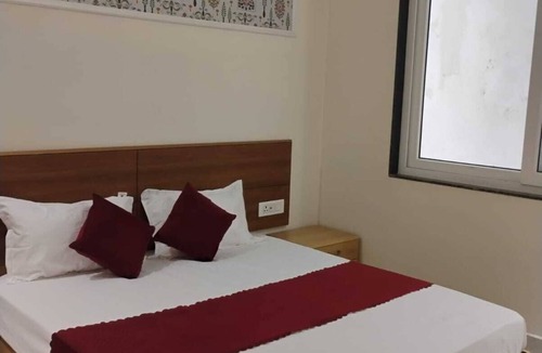 Mathura Hotel | Savadhani Place