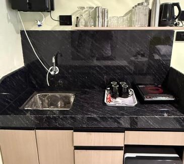 Koregaon Park Apartment | Scarlet Studio Room Luxe Lane5 Koregaon Park WiFi AC
