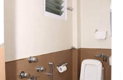 MVP Colony House | Scenic Hill View 2BHK | Kailasagiri & Beach