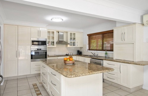 St Huberts Island House | Sea Breeze Escape, TOP NOTCH