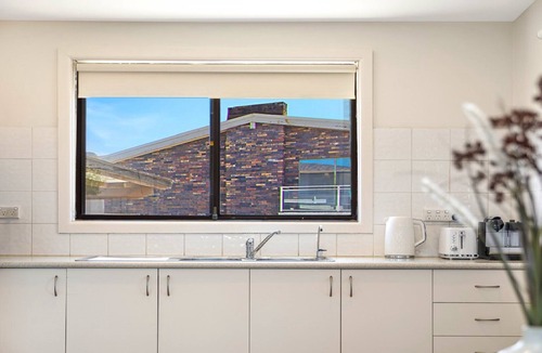 Umina Beach House | Sea Breeze Retreat - Beach front