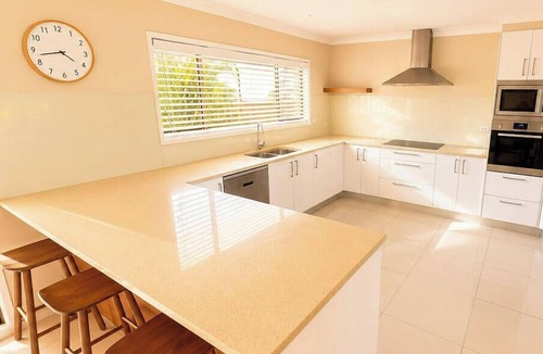 Caves Beach House | Sea Sounds - Ultimate beachhouse with views