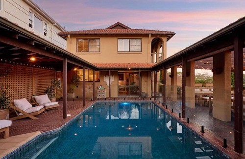 Seaforth House | Seaforth Harbour View w Pool, 8 Guests, 10m to Manly