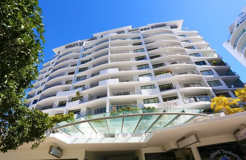 Mooloolaba Apartment | Seamark on First