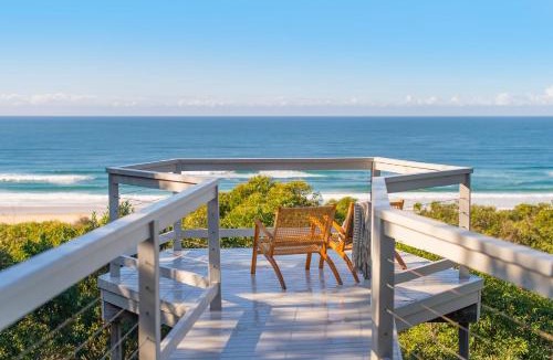 Dunbogan House | Seascape @ 19 Pindari - privacy, space, views