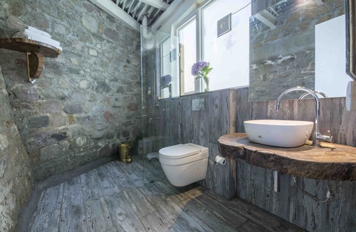 Ramgarh Hotel | Seclude Ramgarh, Cliff's Edge