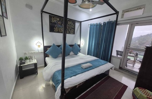 Chamiyala Hotel | Selfie Point Hotel & Restaurant Cafe