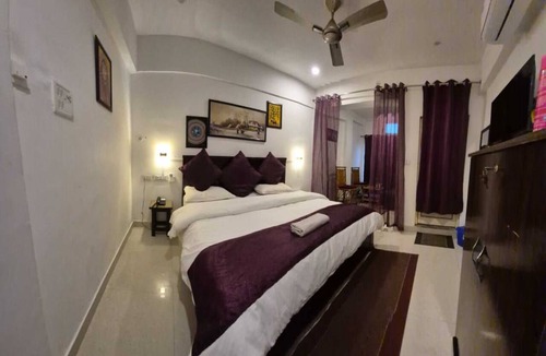 Chamiyala Hotel | Selfie Point Hotel & Restaurant Cafe