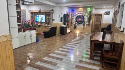 Hundur House | SEYA Home Stay home away from home