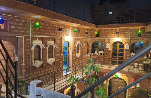 Gulab Sagar Bed & Breakfast | Shangri-La The Heritage Haveli Jodhpur