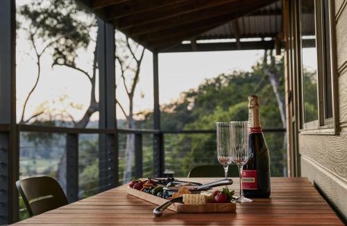 Leets Vale House | Sharpe's Ridge Retreat